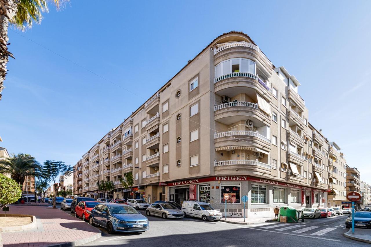 Caballero Apartment Torrevieja Exterior foto